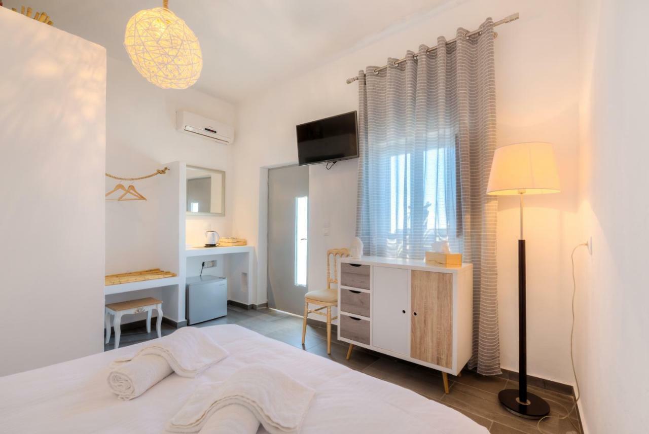 Katris Apartments Fira  Exterior foto
